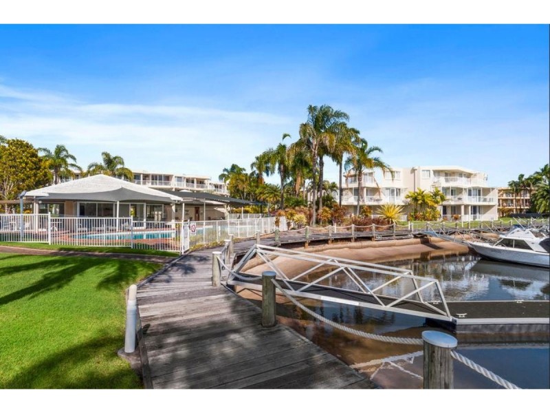 107/1 Lee Road, Runaway Bay QLD 4216