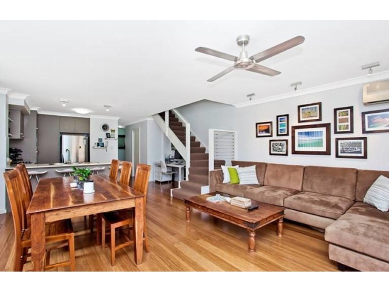 28/64 Queen Street, Southport QLD 4215