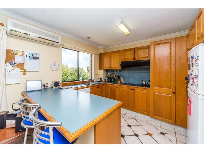 15/106 Bayview Street, Runaway Bay QLD 4216
