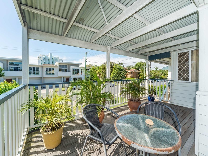 34 Huth Street, Labrador QLD 4215