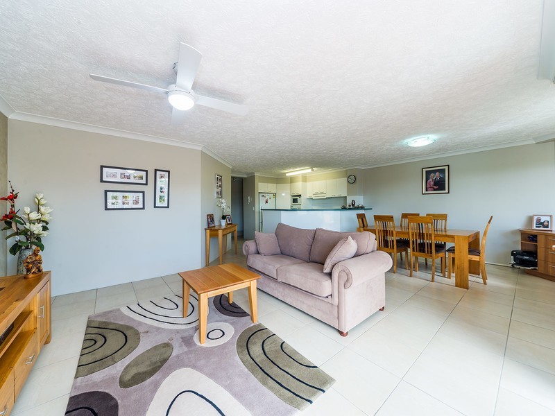 9/20 Canal Avenue, Runaway Bay QLD 4216