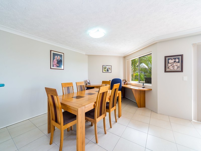 9/20 Canal Avenue, Runaway Bay QLD 4216