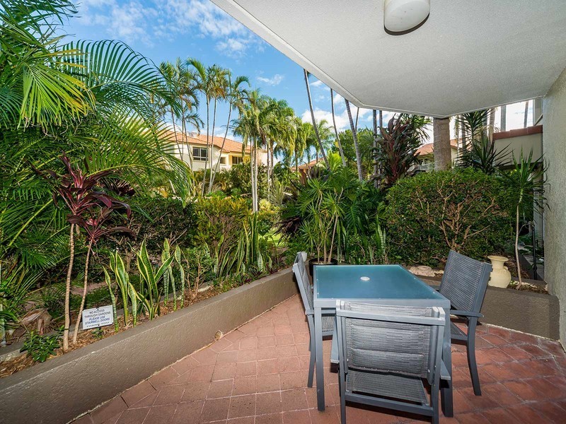 10/22 Jennifer Avenue, Runaway Bay QLD 4216