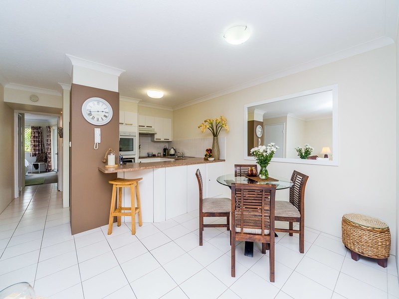 10/22 Jennifer Avenue, Runaway Bay QLD 4216
