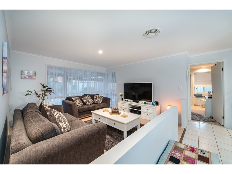 20 Westlake Court, Helensvale QLD 4212