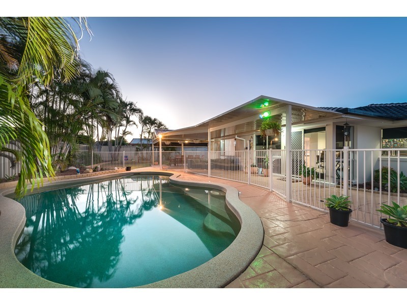 20 Westlake Court, Helensvale QLD 4212