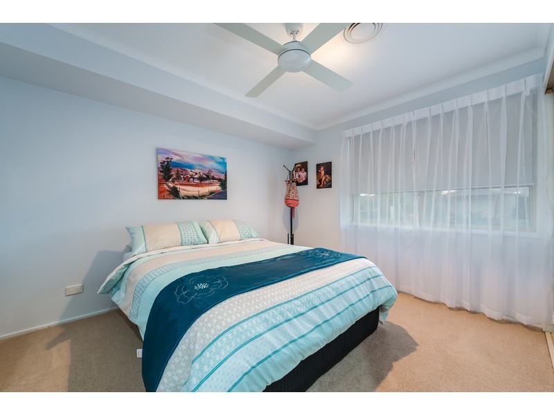 20 Westlake Court, Helensvale QLD 4212