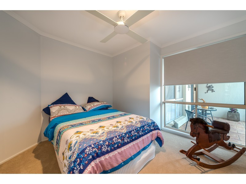 20 Westlake Court, Helensvale QLD 4212