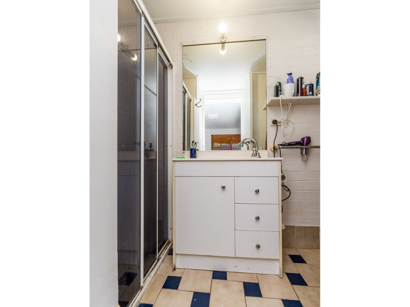 32 Crescent Avenue, Hope Island QLD 4212