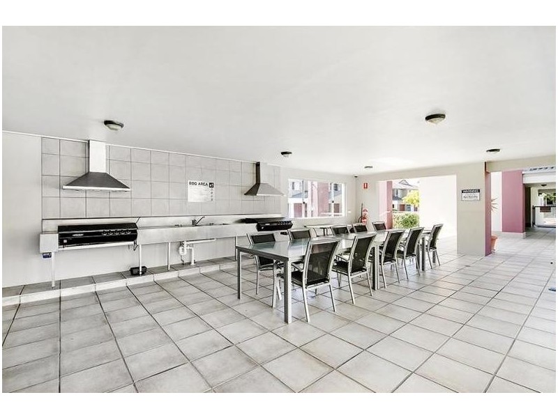 703/33 Clark Street, Biggera Waters QLD 4216