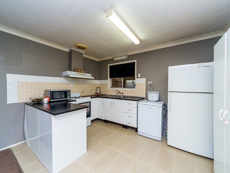 27 Jane Street, Southport QLD 4215