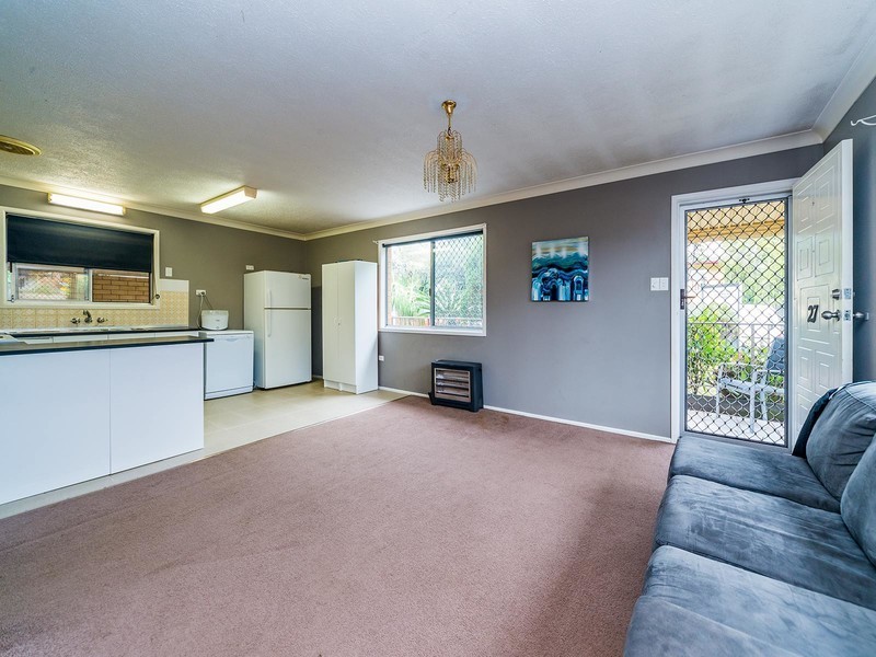 27 Jane Street, Southport QLD 4215