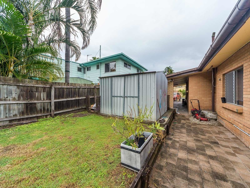 27 Jane Street, Southport QLD 4215