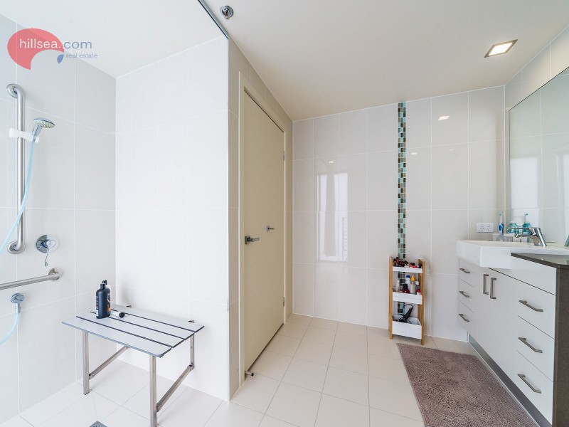 1202/34 Scarborough Street, Southport QLD 4215