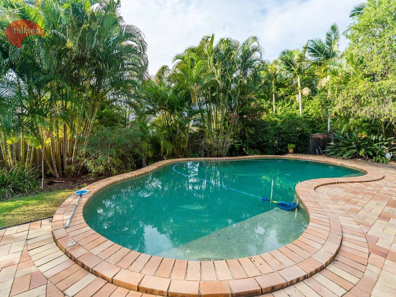 93 Macquarie Avenue, Molendinar QLD 4214