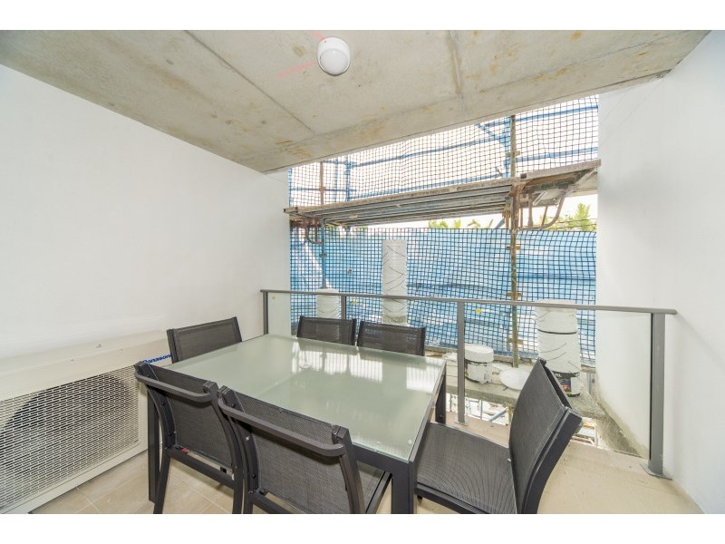 4-6 Bradford Street, Labrador QLD 4215