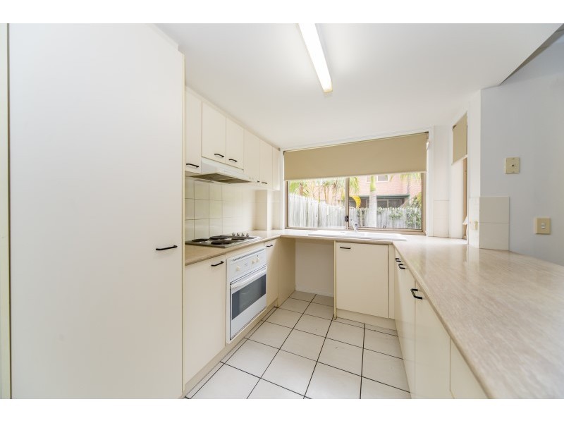 101/643 Pine Ridge Road, Biggera Waters QLD 4216