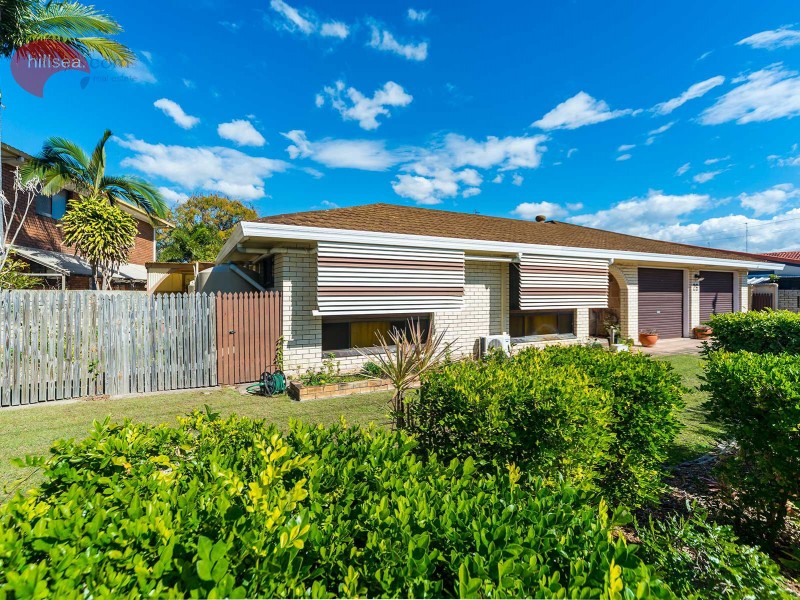 26 Runaway Bay Avenue, Runaway Bay QLD 4216