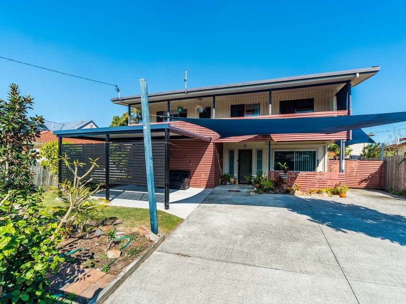 42 Coombabah Road, Biggera Waters QLD 4216