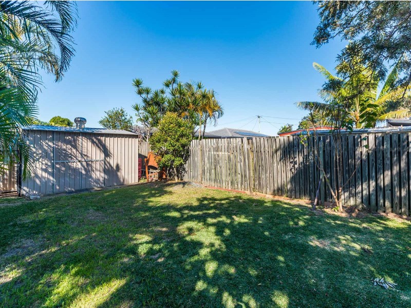 42 Coombabah Road, Biggera Waters QLD 4216