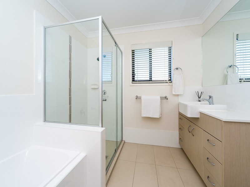 1/61 East Quay Drive, Biggera Waters QLD 4216