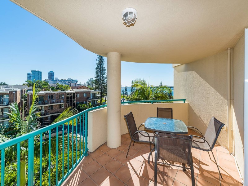 42/484-488 Marine Parade, Biggera Waters QLD 4216