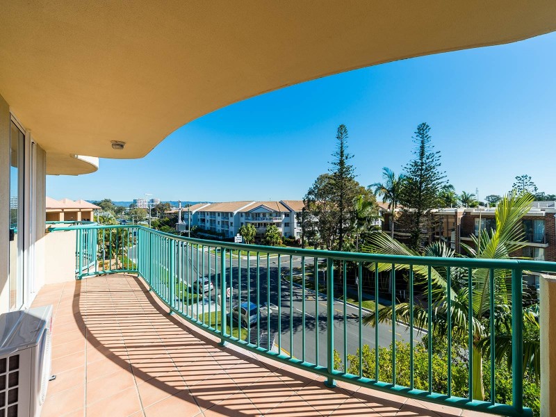 42/484-488 Marine Parade, Biggera Waters QLD 4216