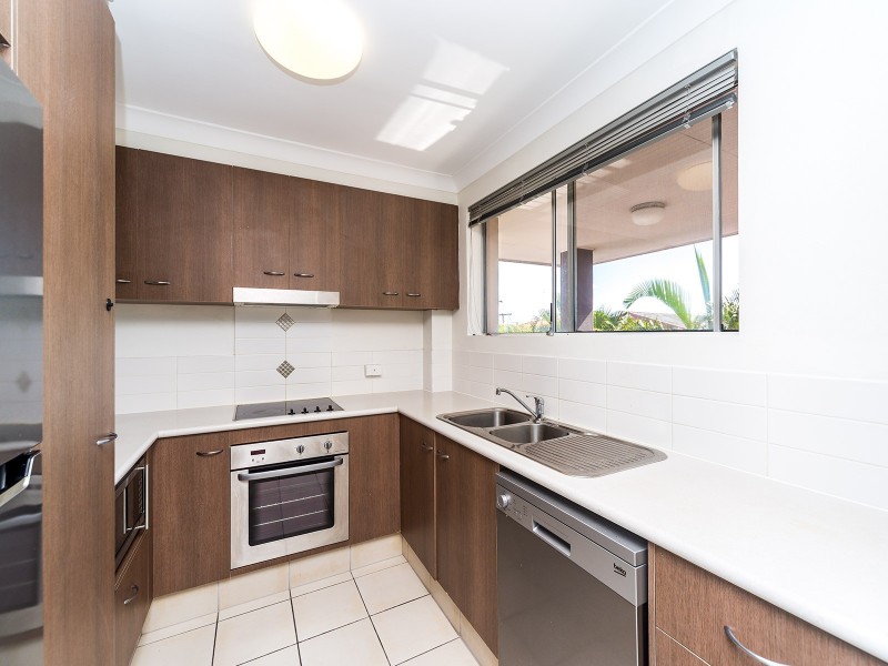 8/49 Brighton Street, Biggera Waters QLD 4216