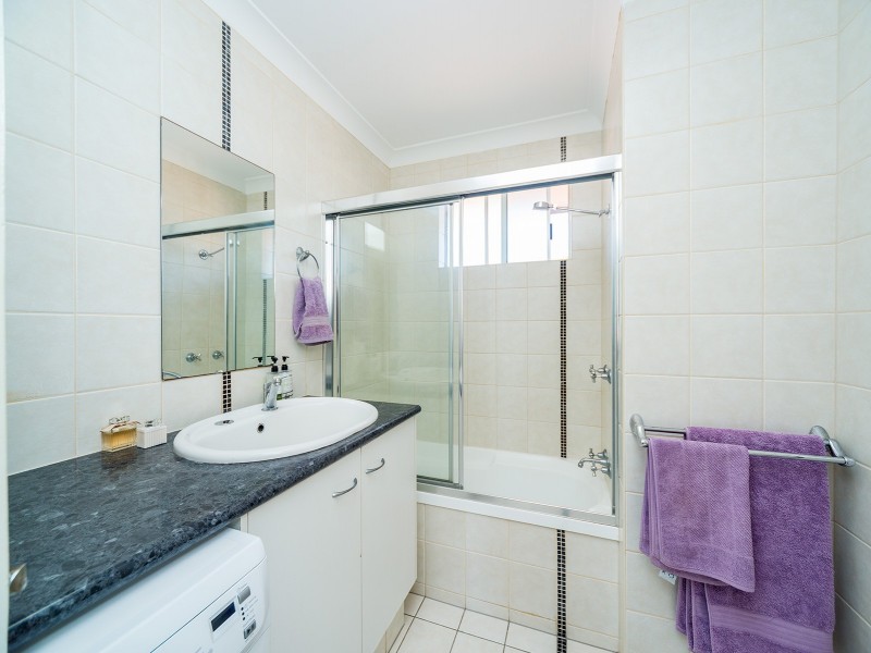 8/49 Brighton Street, Biggera Waters QLD 4216
