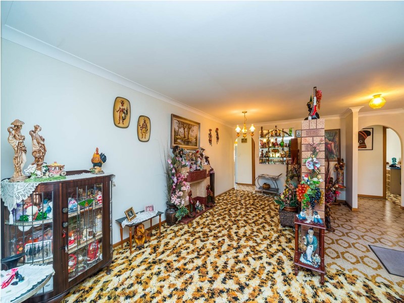 13 Rabaul Avenue, Runaway Bay QLD 4216