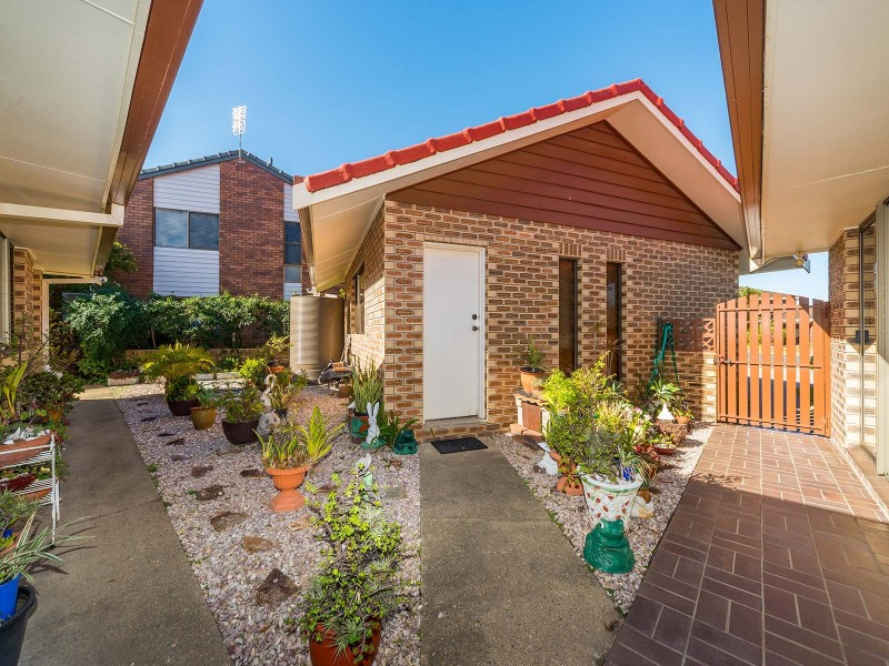 13 Rabaul Avenue, Runaway Bay QLD 4216