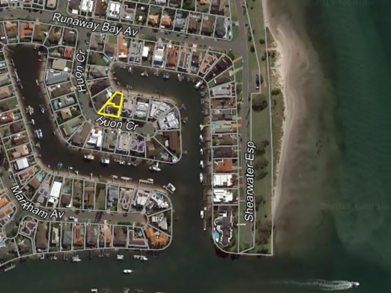 1 & 2/11 Huon Crescent, Runaway Bay QLD 4216