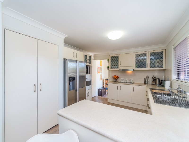 1 & 2/11 Huon Crescent, Runaway Bay QLD 4216