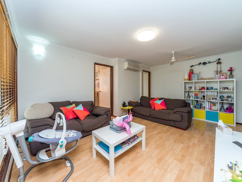 2/9 Orkney Place, Labrador QLD 4215