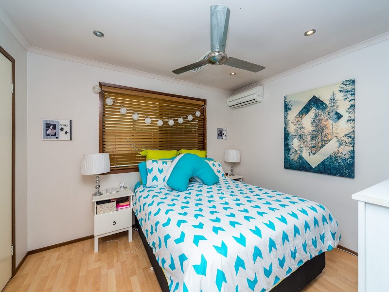 2/9 Orkney Place, Labrador QLD 4215