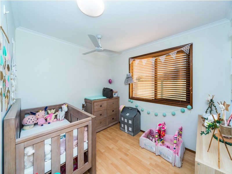 2/9 Orkney Place, Labrador QLD 4215