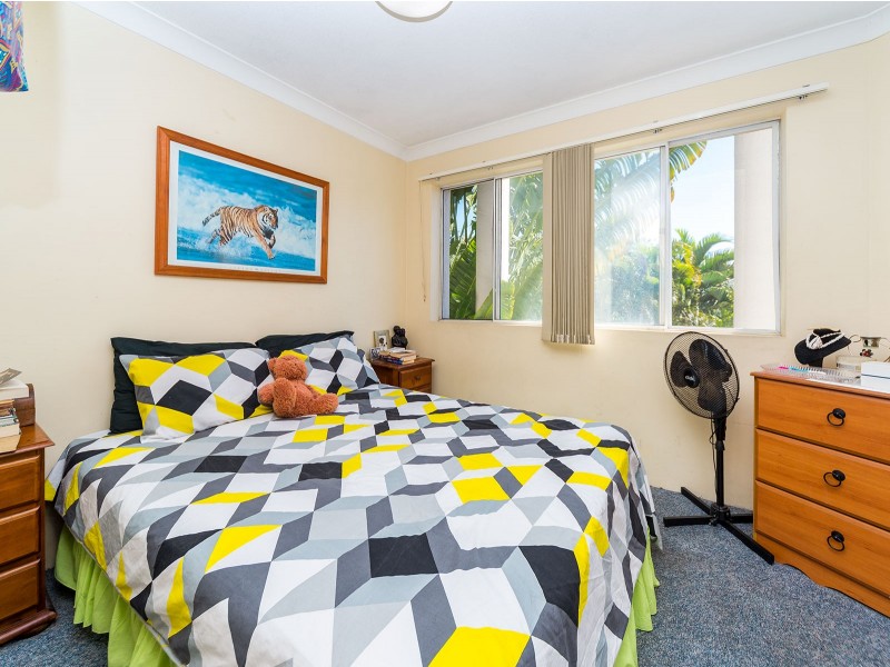 23/37 Bayview Street, Runaway Bay QLD 4216