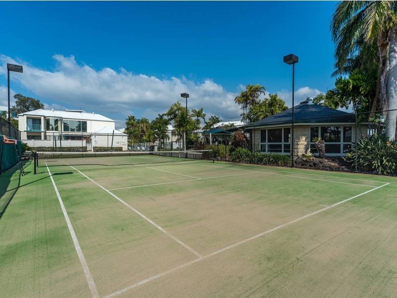 48/3 Lee Road, Runaway Bay QLD 4216