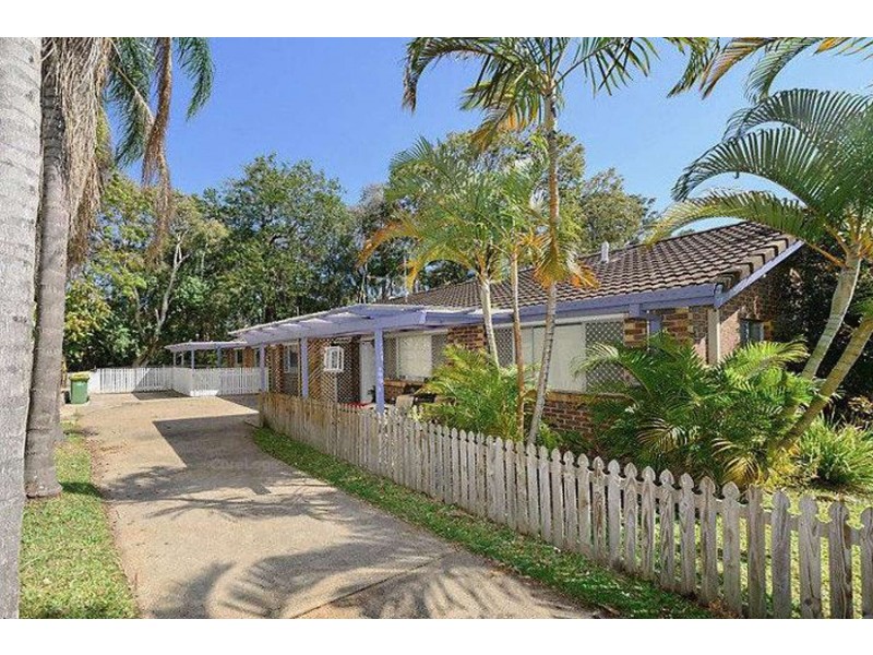14 Barton Avenue, Southport QLD 4215