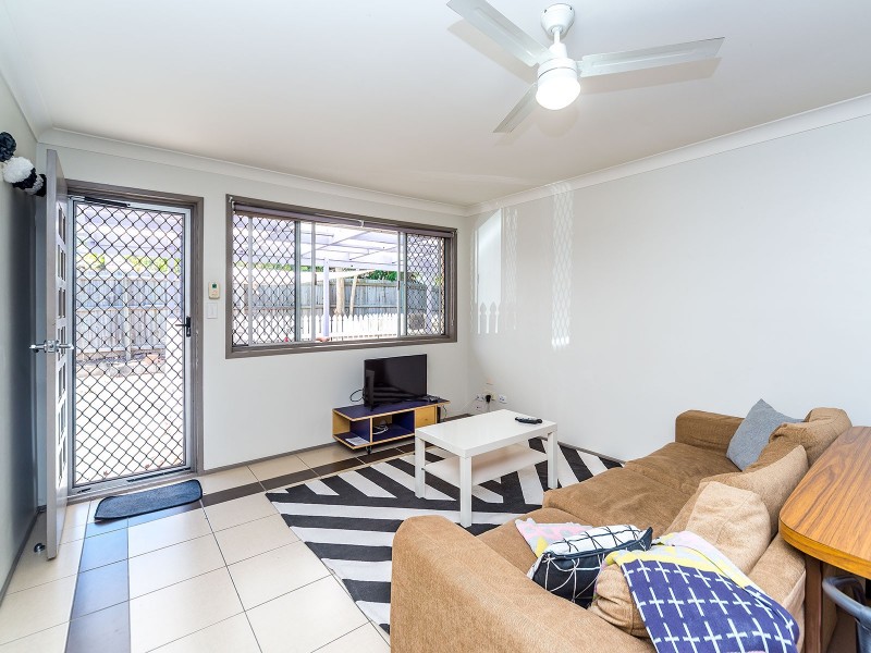 14 Barton Avenue, Southport QLD 4215