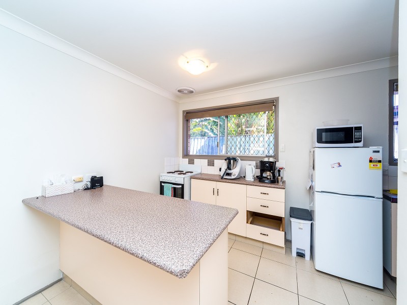 14 Barton Avenue, Southport QLD 4215
