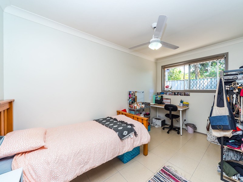 14 Barton Avenue, Southport QLD 4215