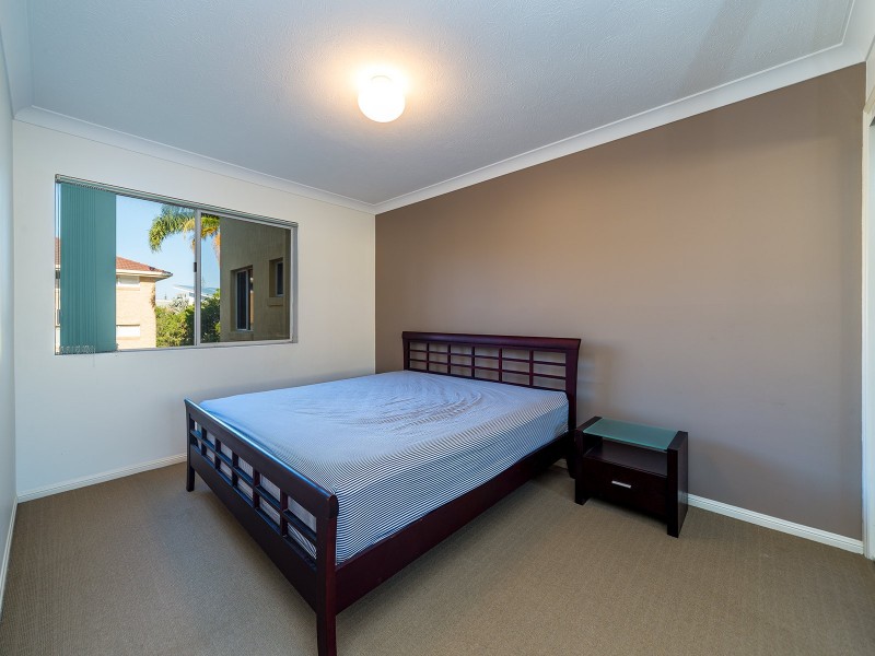 10/65 Bayview Street, Runaway Bay QLD 4216