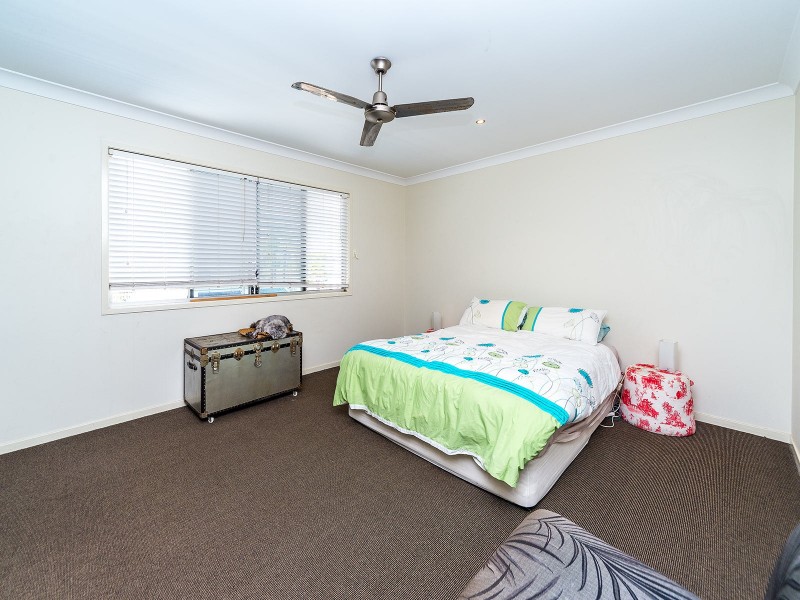 2/31 Imperial Parade, Labrador QLD 4215