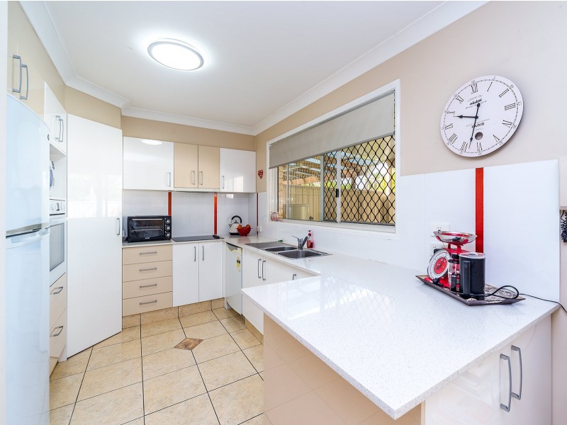 10/14 Liam Court, Labrador QLD 4215