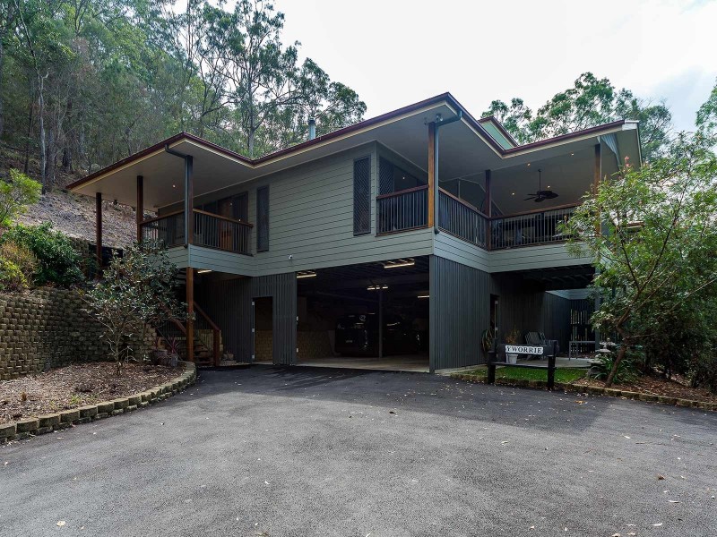 1011 Tamborine-Oxenford Road, Wongawallan QLD 4210