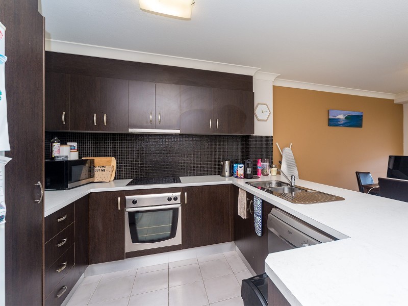 10/22 Oleander Avenue, Biggera Waters QLD 4216