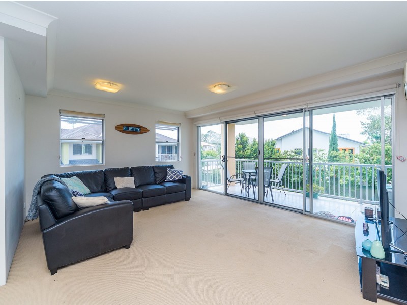 10/22 Oleander Avenue, Biggera Waters QLD 4216