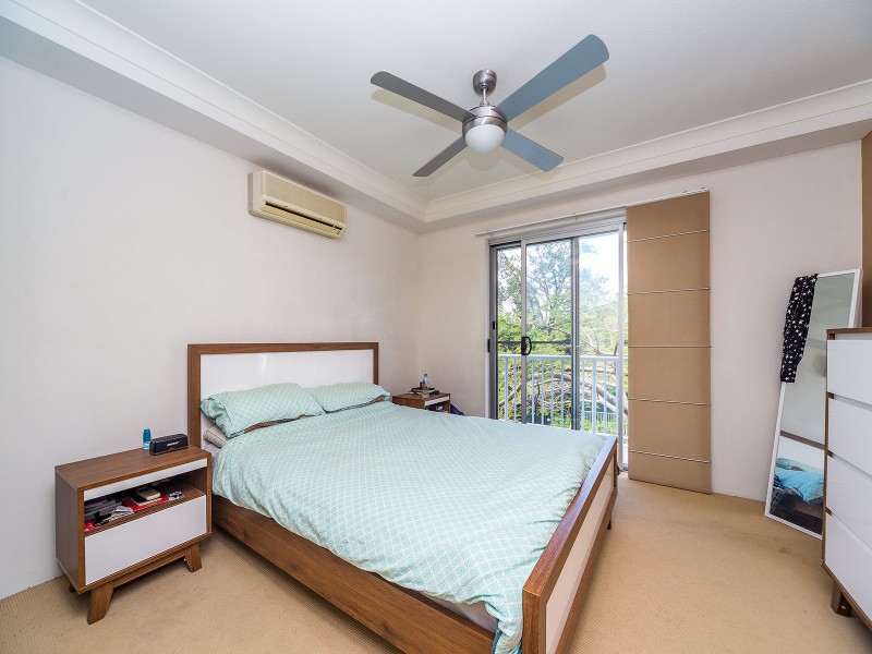 10/22 Oleander Avenue, Biggera Waters QLD 4216