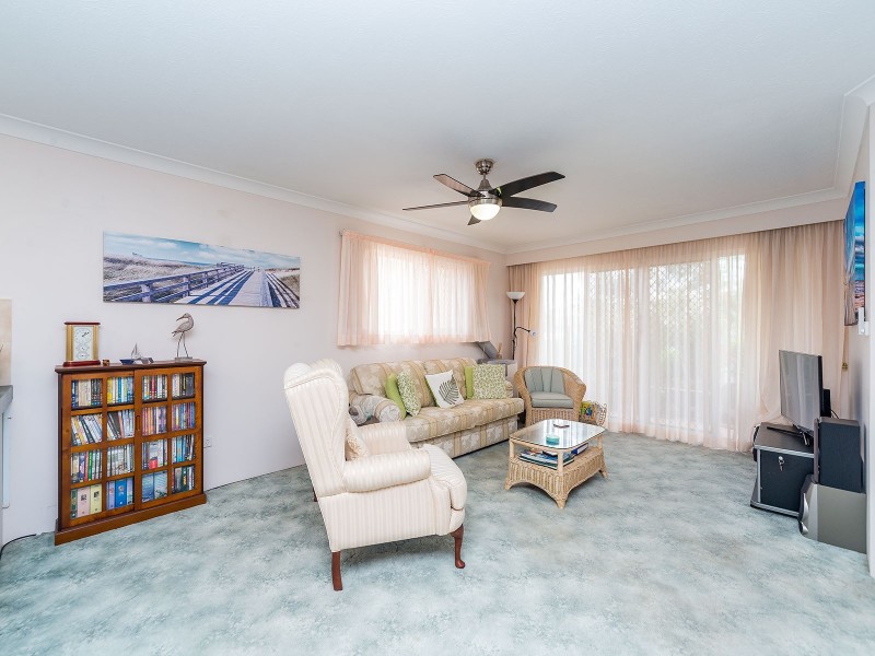 18/22 Jennifer Avenue, Runaway Bay QLD 4216